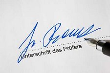 WirtschaftsprüferFotolia 10722441 XS